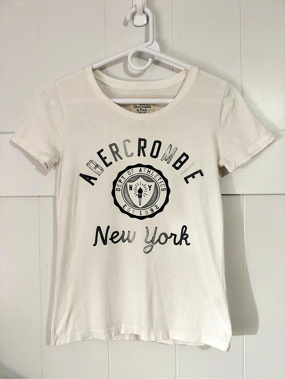Abercrombie & Fitch Graphic Tee New York Size Medium